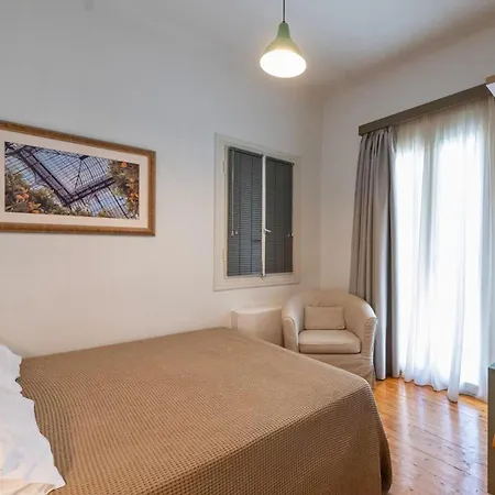 - Villa Kalamata