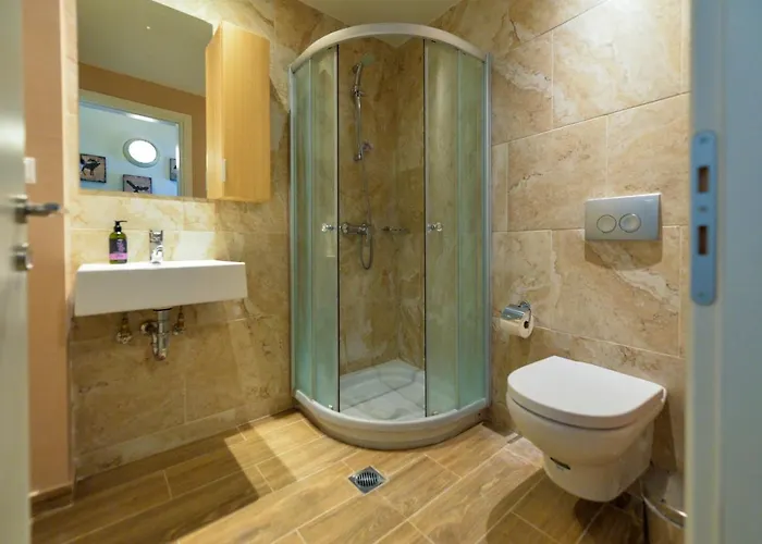 빌라 - 칼라마타