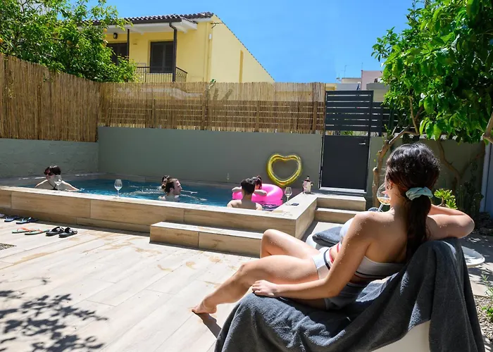 - 빌라 칼라마타