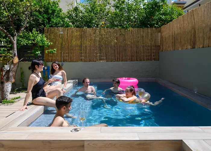 - 빌라 칼라마타