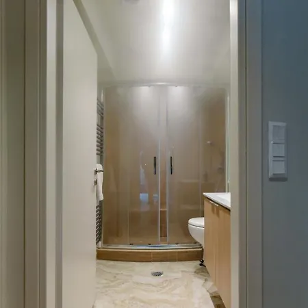 - فيلة كالاماتا