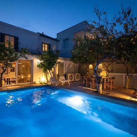 Villa - *